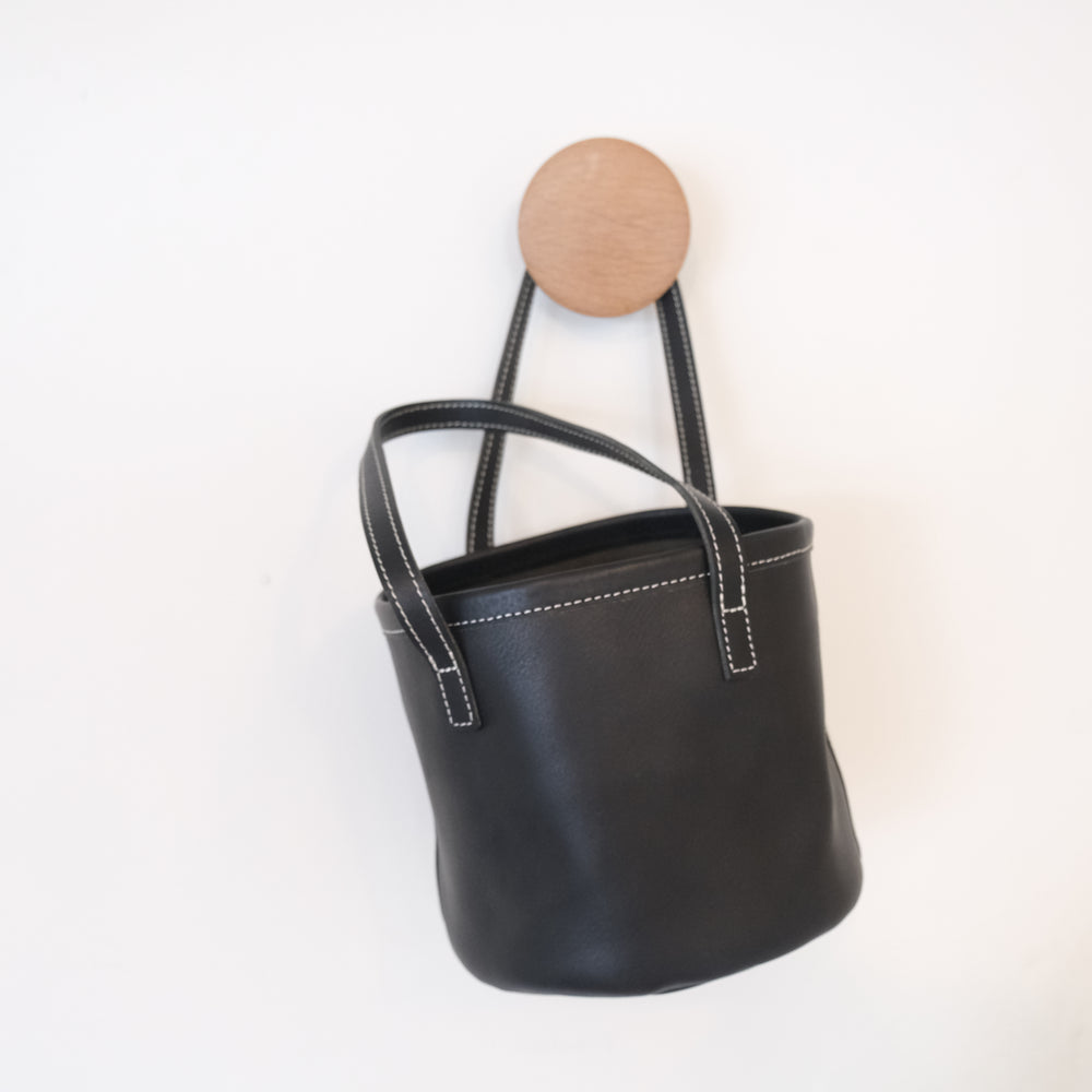 Leather round mini bag Black