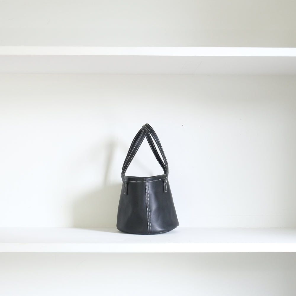 Leather round mini bag Black