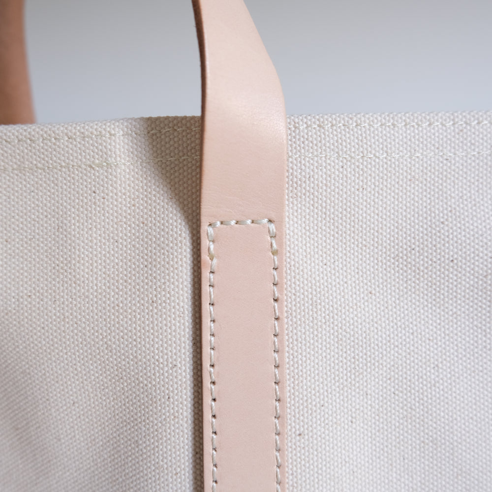 Leather handle yokonaga tote