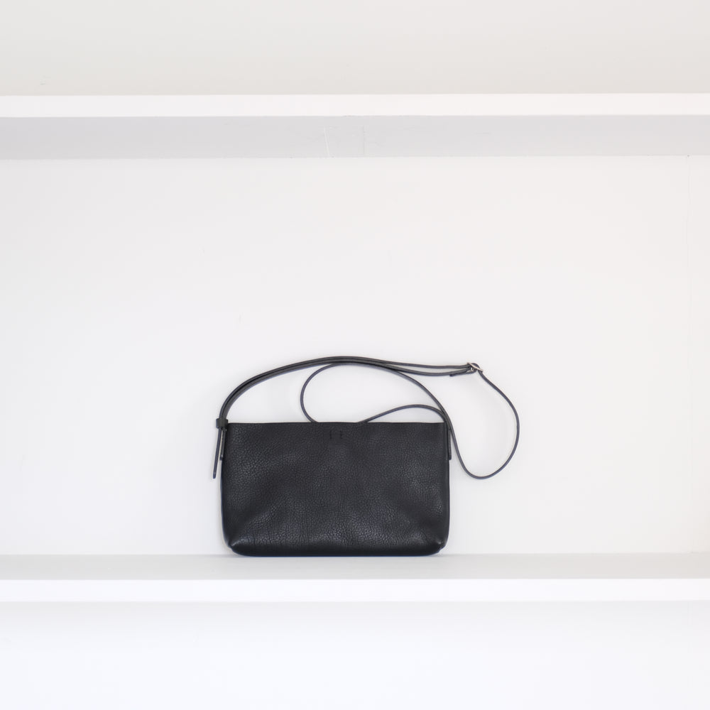 Leather pochette Black