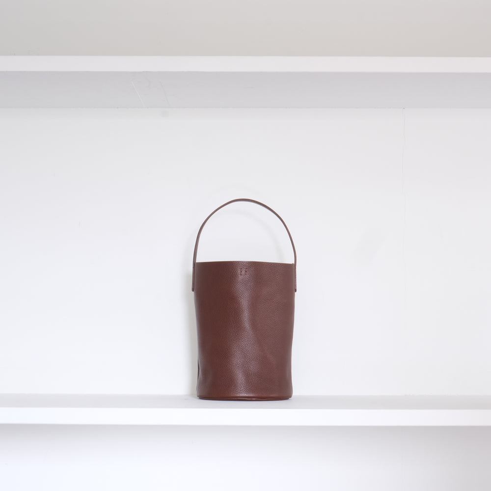 Leather bucket bag chocolate