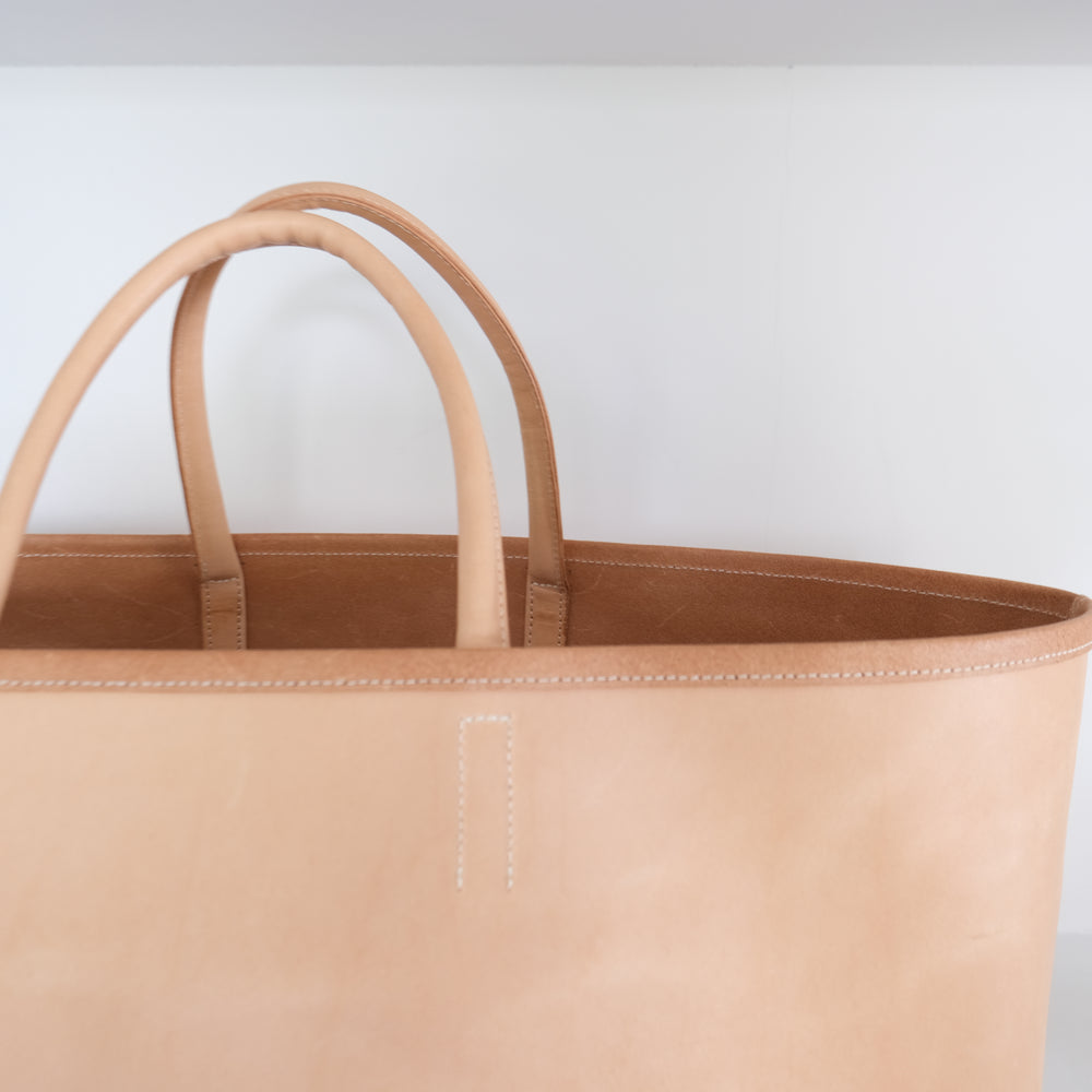 Leather oval basket bag