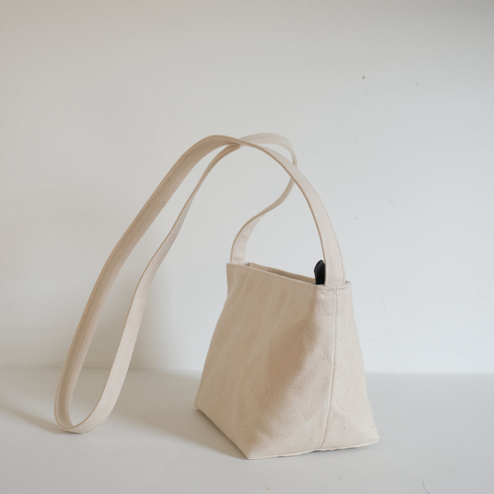 Boat mini shoulder bag